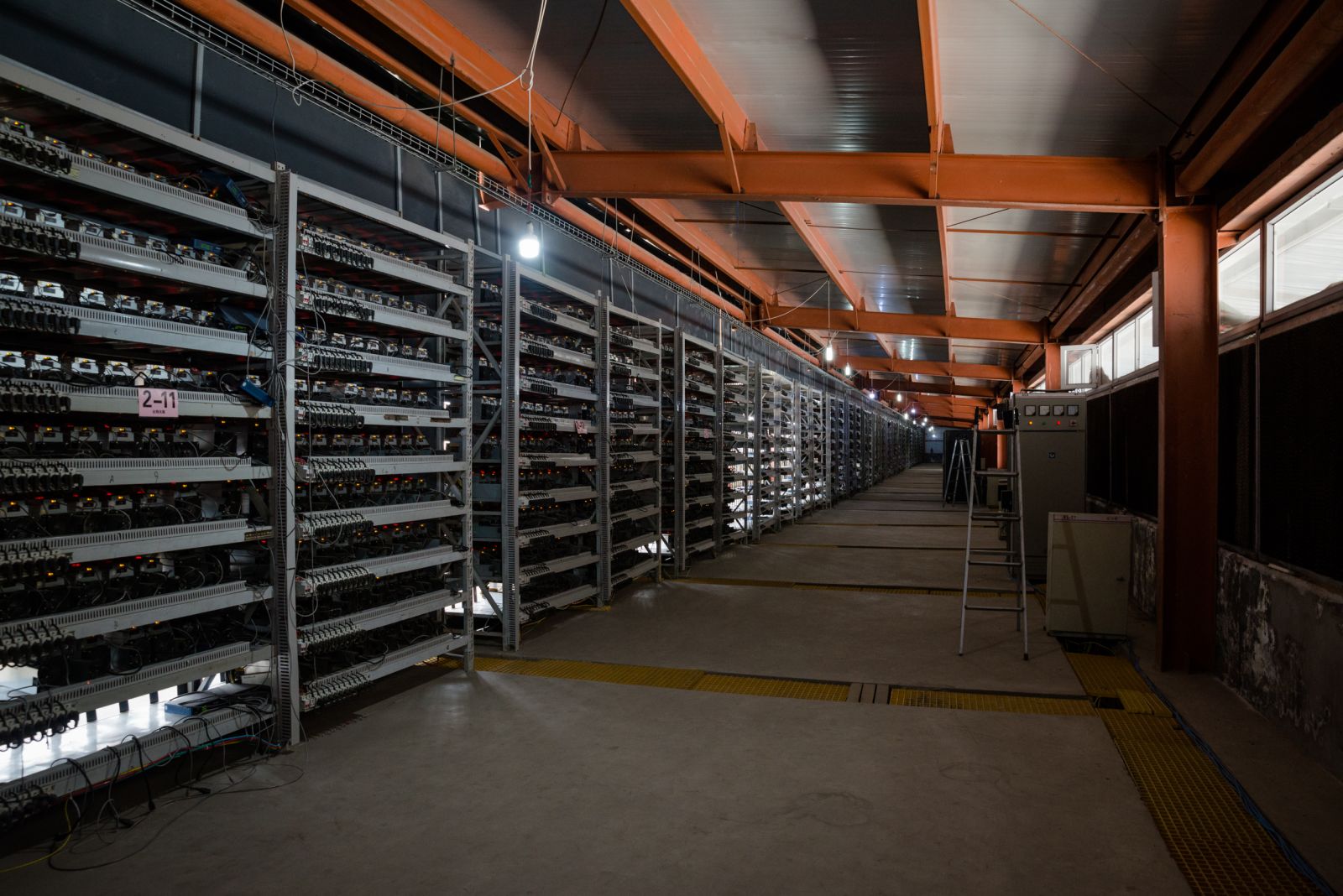 bitmain_10-quartz